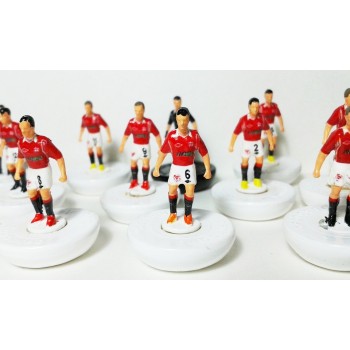 Subbuteo Andrew Table Soccer Shelbourne 2004 on Classic Hasbro Bases